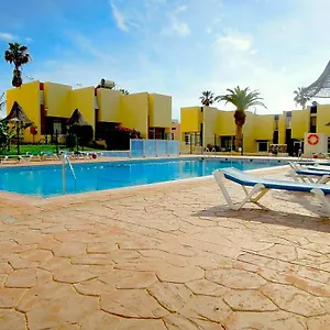 https://duplex-el-cortijo.in-canary-islands.com